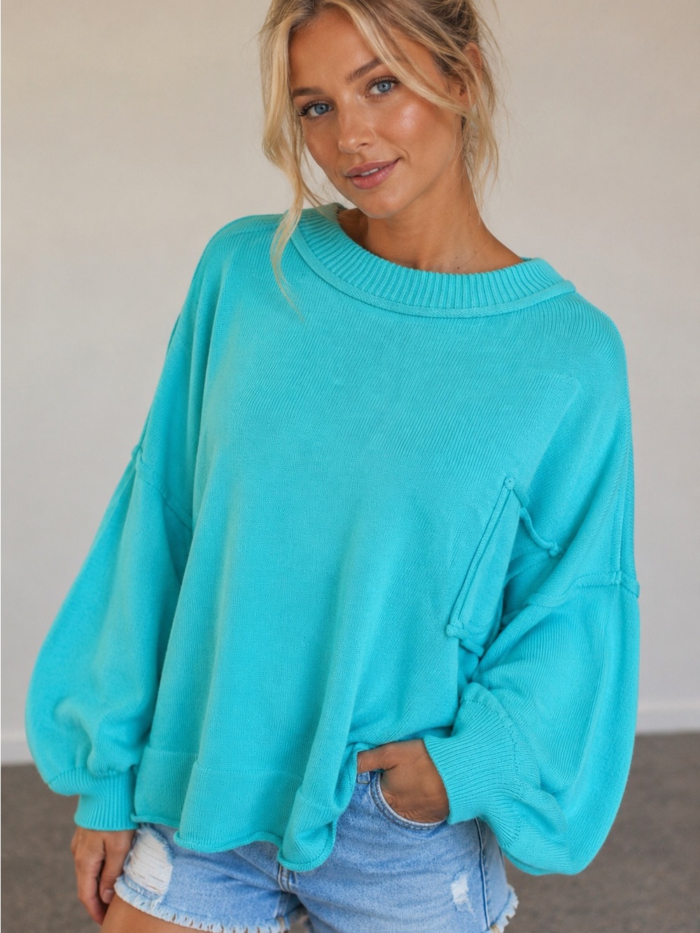POL Aqua Scoopneck Pocket Sweater - Women Large